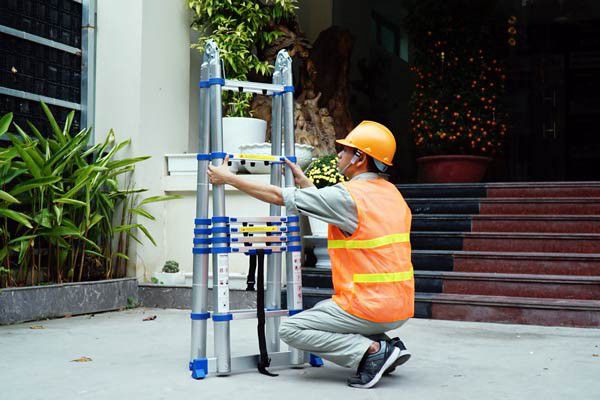 MUA THANG NHÔM THỢ ĐIỆN CẦN LƯU Ý GÌ?